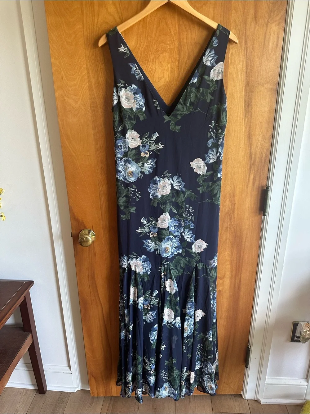 Abercrombie & Fitch Navy Floral V-Neck Maxi Gown